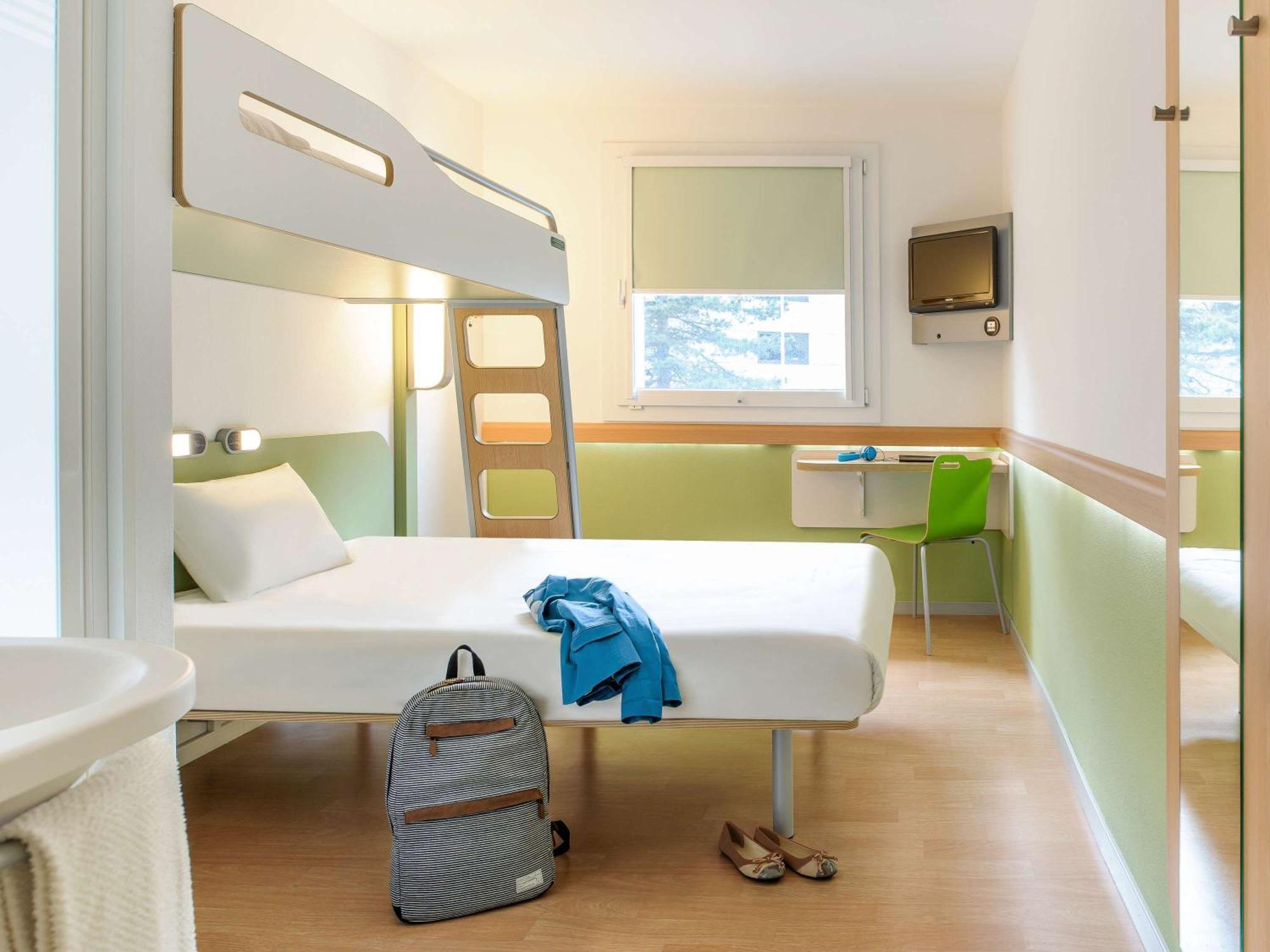 Hotel Ibis Budget Nancy Centre Екстериор снимка