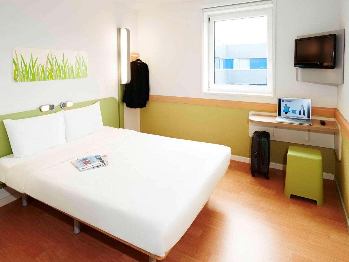 Hotel Ibis Budget Nancy Centre Екстериор снимка